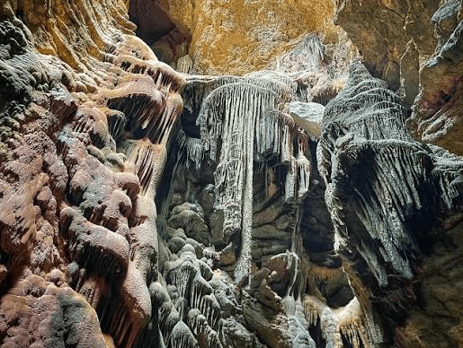Cueva de las Medusas