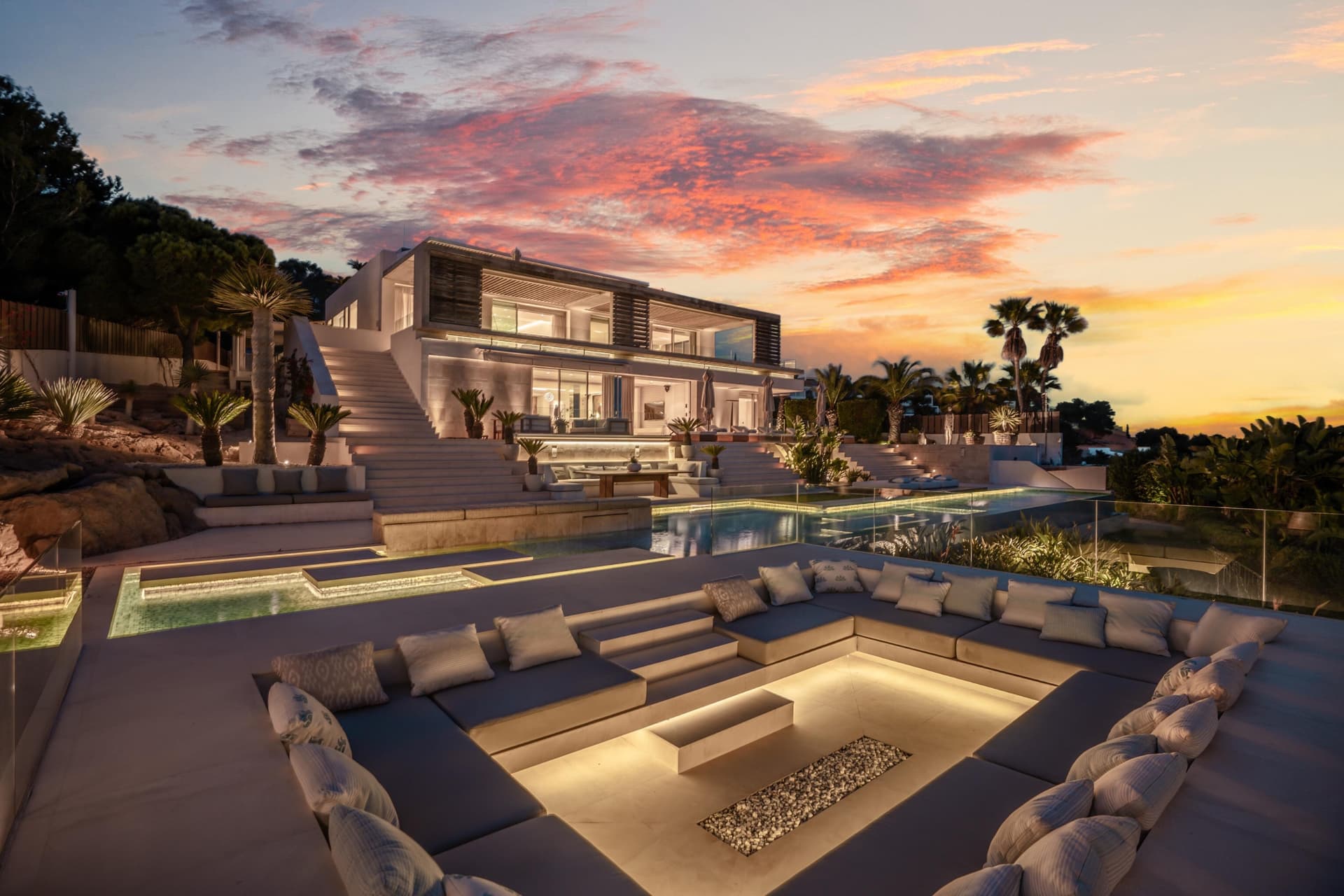 VILLA PEARL | Exclusiva Villa de Lujo con Vistas Panorámicas al Mar, Roca Llisa, Ibiza — Villa, Roca Llisa · Santa Eulària des Riu, Ibiza