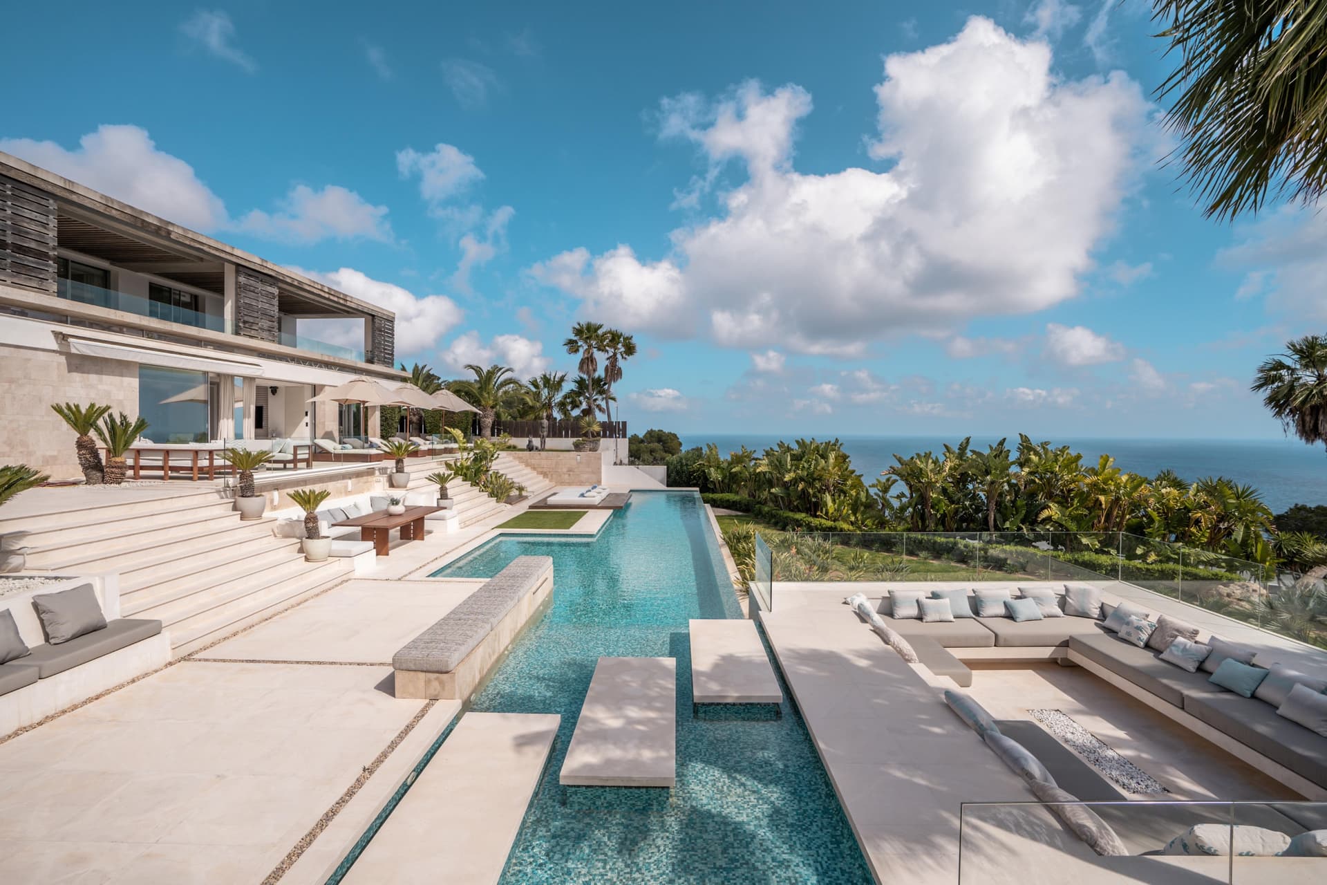 VILLA PEARL | Exclusiva Villa de Lujo con Vistas Panorámicas al Mar, Roca Llisa, Ibiza — Villa, Roca Llisa · Santa Eulària des Riu, Ibiza