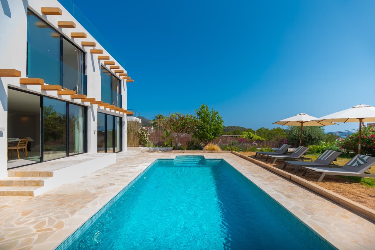 CAN BAO I Casa de lujo con vistas al mar cerca de Cap Martinet y jesús, Ibiza — Villa, Jesús · Santa Eulària des Riu, Ibiza