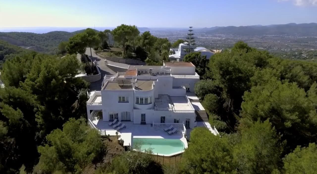 TOP HILL ESTATE | Exclusiva Finca de Ultra Lujo con 4 Villas y Vistas Panorámicas al Mar, Jesús, Ibiza — Villa, Jesús · Santa Eulària des Riu, Ibiza