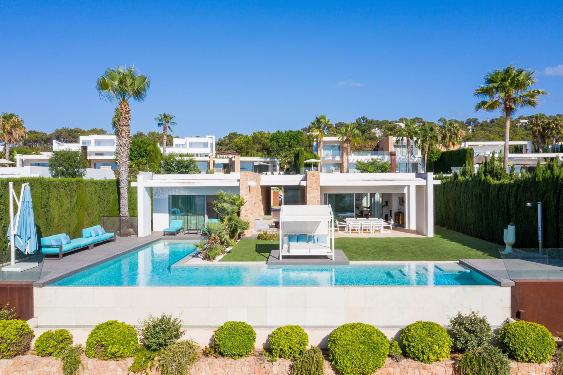 VILLA SOLARA | Exclusiva Villa de Lujo con Vistas al Sunset a Pocos Metros de Cala Conta, Ibiza — Villa, Cala Conta · Cala Vedella - Cala Tarida, Ibiza