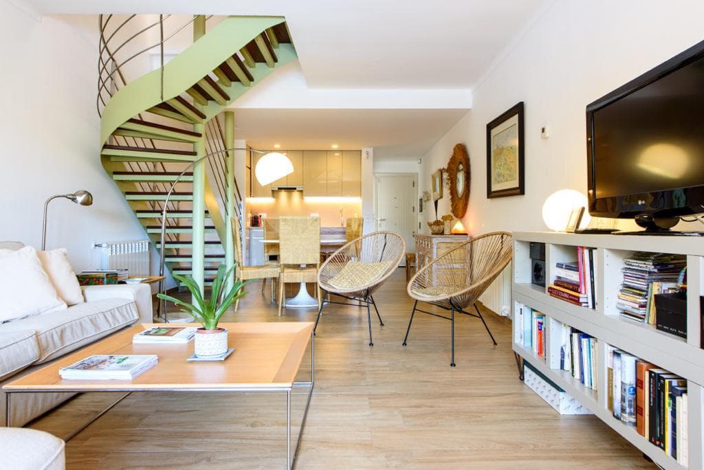 APARTAMENTO DUPLEX EN PEQUEÑA URBANIZACIÓN CON PISCINA COMUNITARIA, Illa Plana, Ibiza — Dúplex, Marina Botafoc - Platja de Talamanca · Eivissa, Ibiza