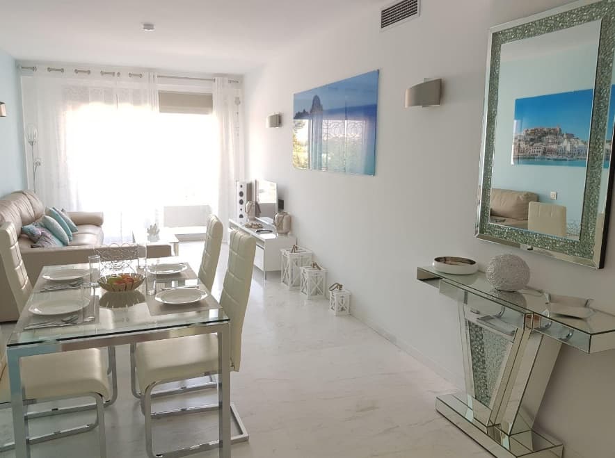 PRECIOSO APARTAMENTO EN ROYAL BEACH, Playa d'en Bossa, Ibiza — Apartamento, Ses Figueretes - Platja d'en Bossa - Cas Serres · Eivissa, Ibiza