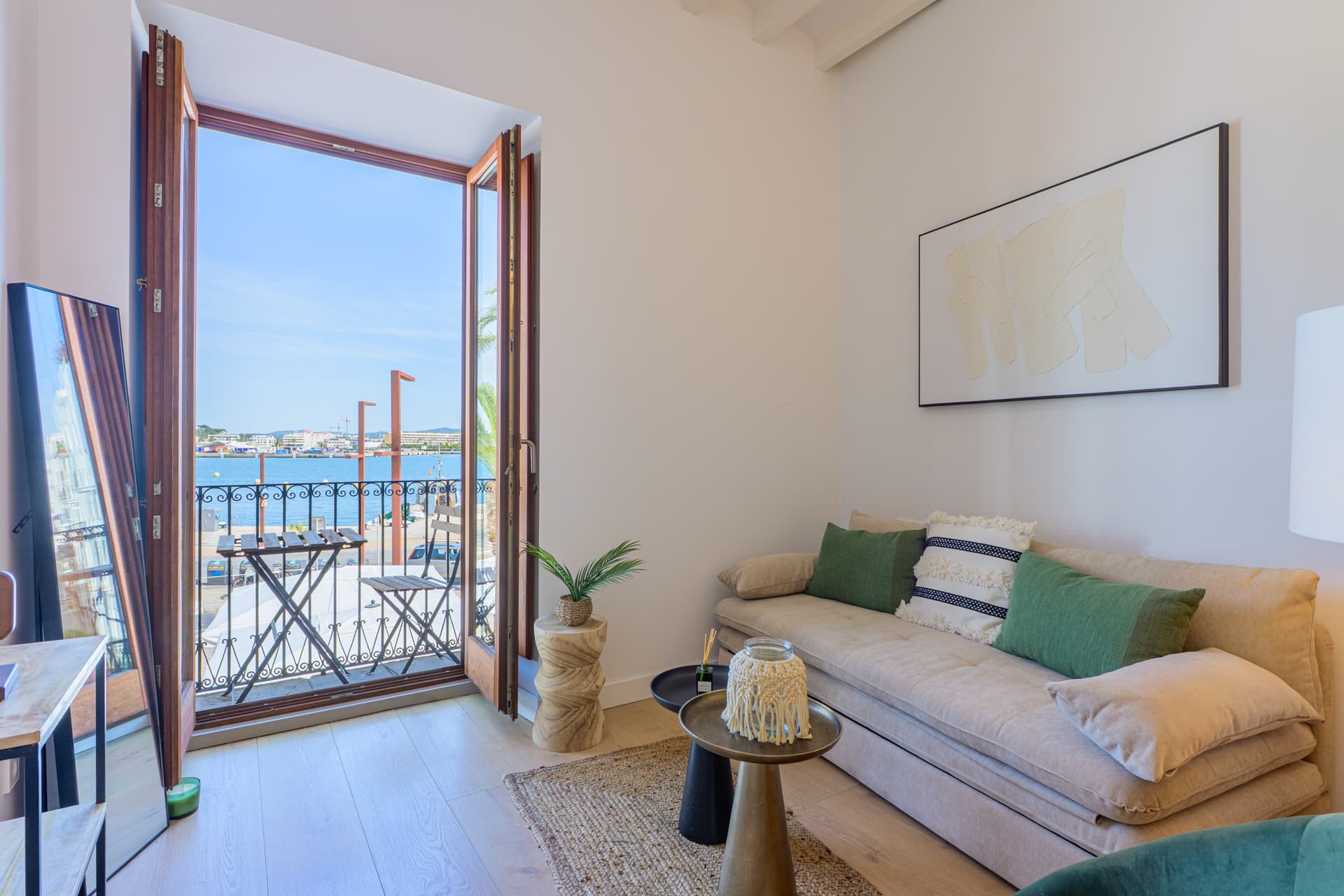 APARTAMENTO EN LA MARINA CON VISTAS AL PUERTO, Dalt Vila, Ibiza — Apartamento, Dalt de la Vila - La Marina · Eivissa, Ibiza