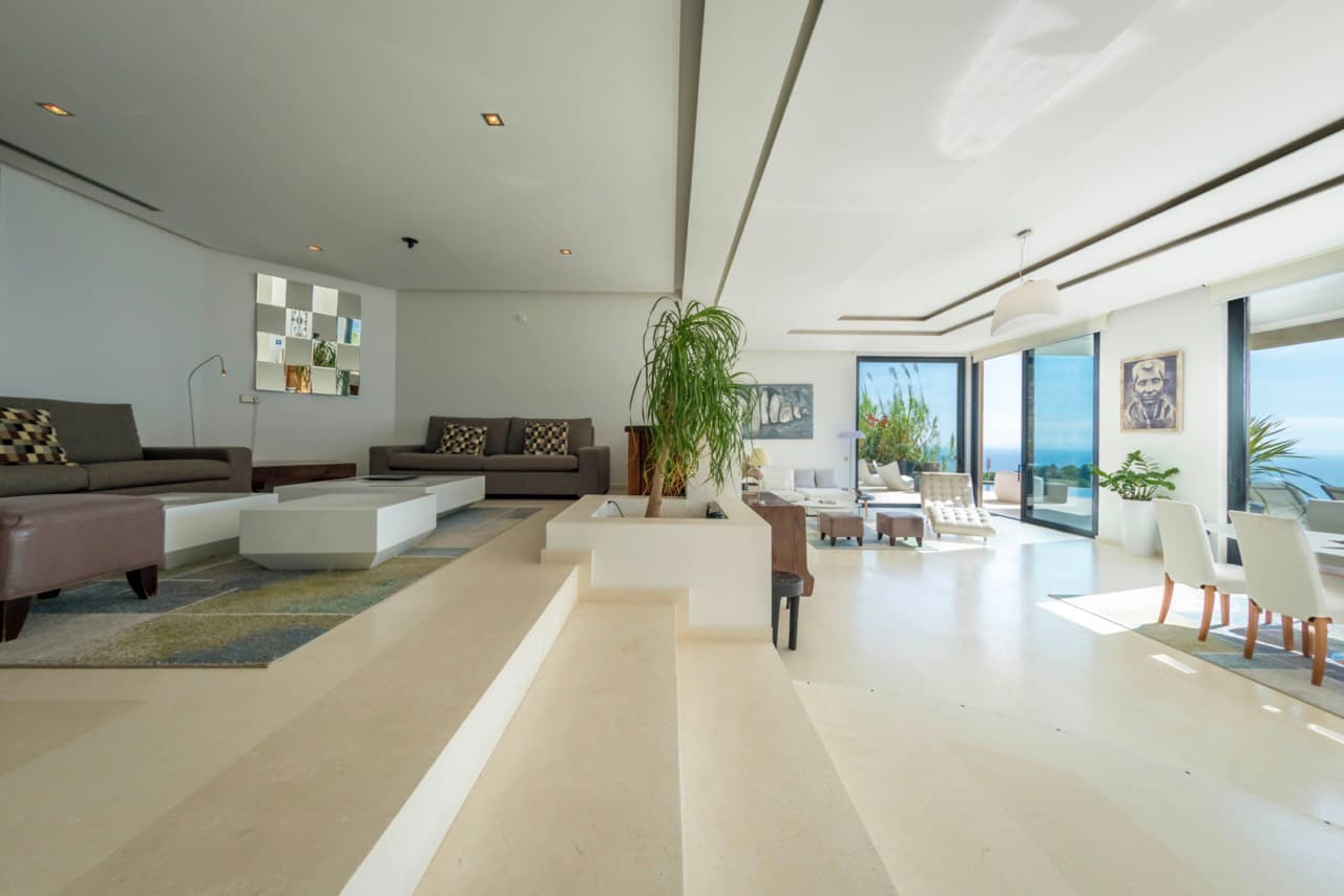 VILLA ABIGAIL CON INCREÍBLES VISTAS AL MAR Y LICENCIA TURÍSTICA, Talamanca IBIZA — Villa, Cap Martinet · Santa Eulària des Riu, Ibiza