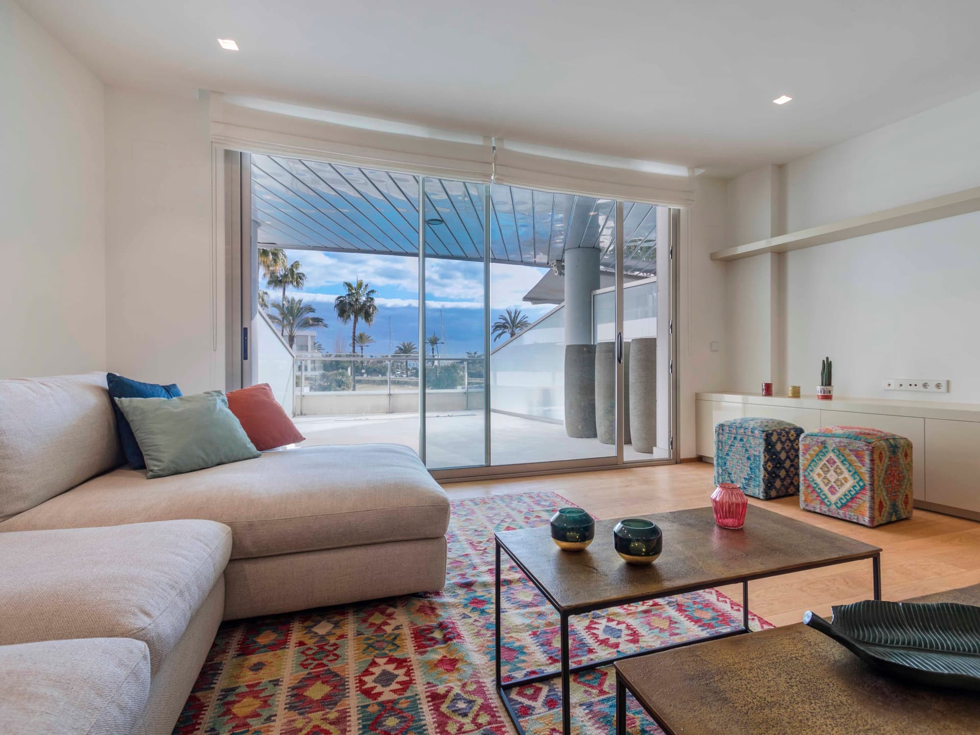 PISO RENOVADO CON VISTAS, Marina Botafoch, Ibiza — Apartamento, Marina Botafoc - Platja de Talamanca · Eivissa, Ibiza