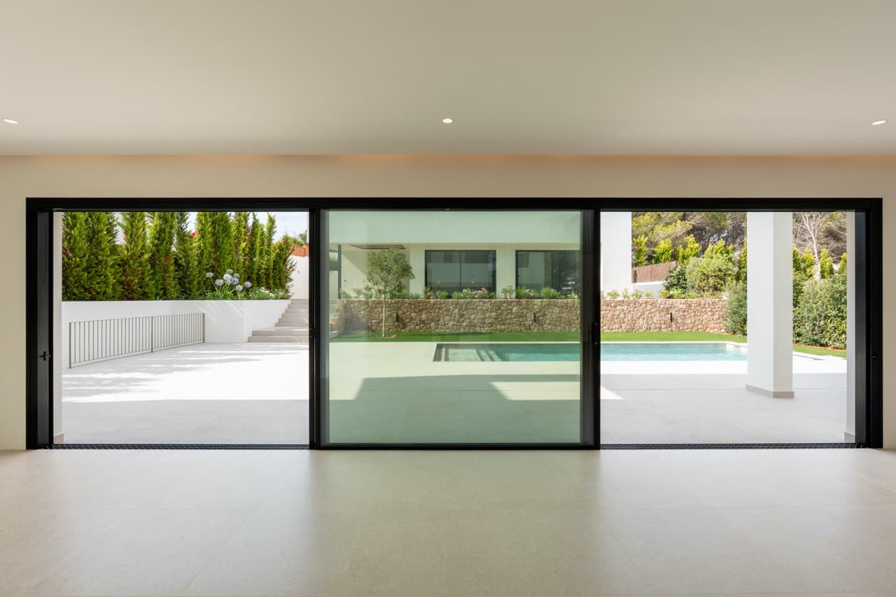 Villa Élysée | Exclusiva villa de lujo con siete suites en una promoción privada de tres residencias, Cala Martina, Ibiza — Villa, Sant Carles · Santa Eulària des Riu, Ibiza
